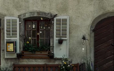 Portes et fenêtres à Valence-en-Poitou (Installation)