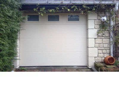 Porte de garage 3