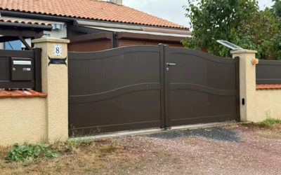 Blog Installation d’un portail battant aluminium proche de Limoges – Réalisation Toit Mon Toit le 14-10-2025