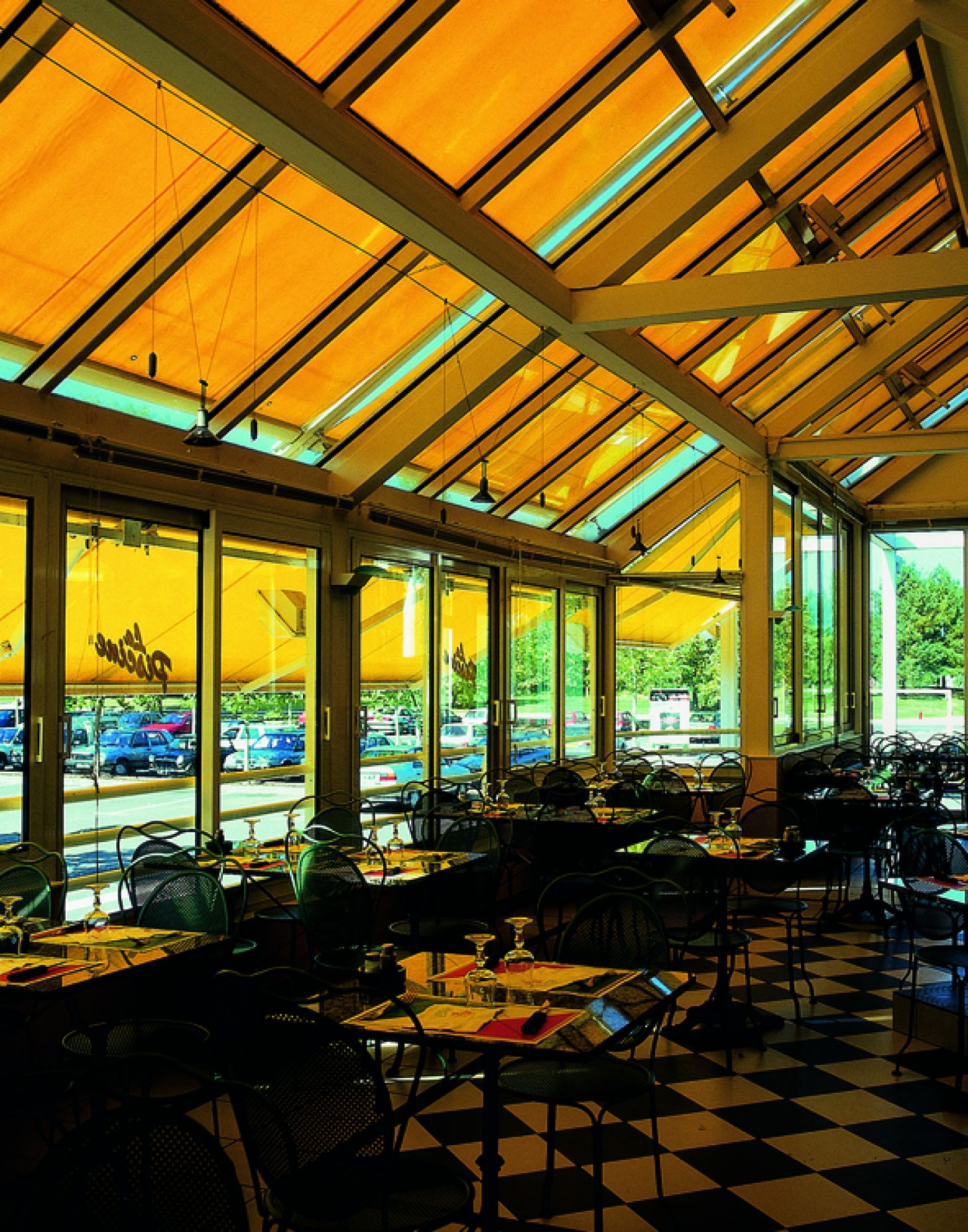 Nos Stores - Toit Mon Toit