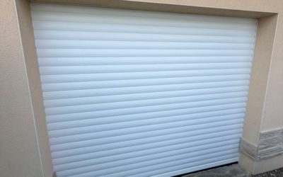 Blog Installation d’une porte de garage en aluminium isolée